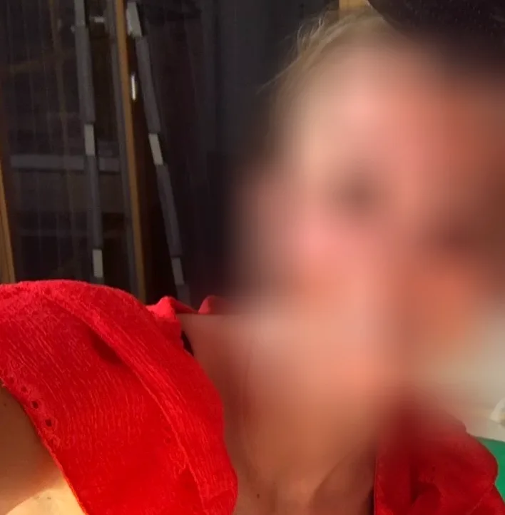 Dilara, 36