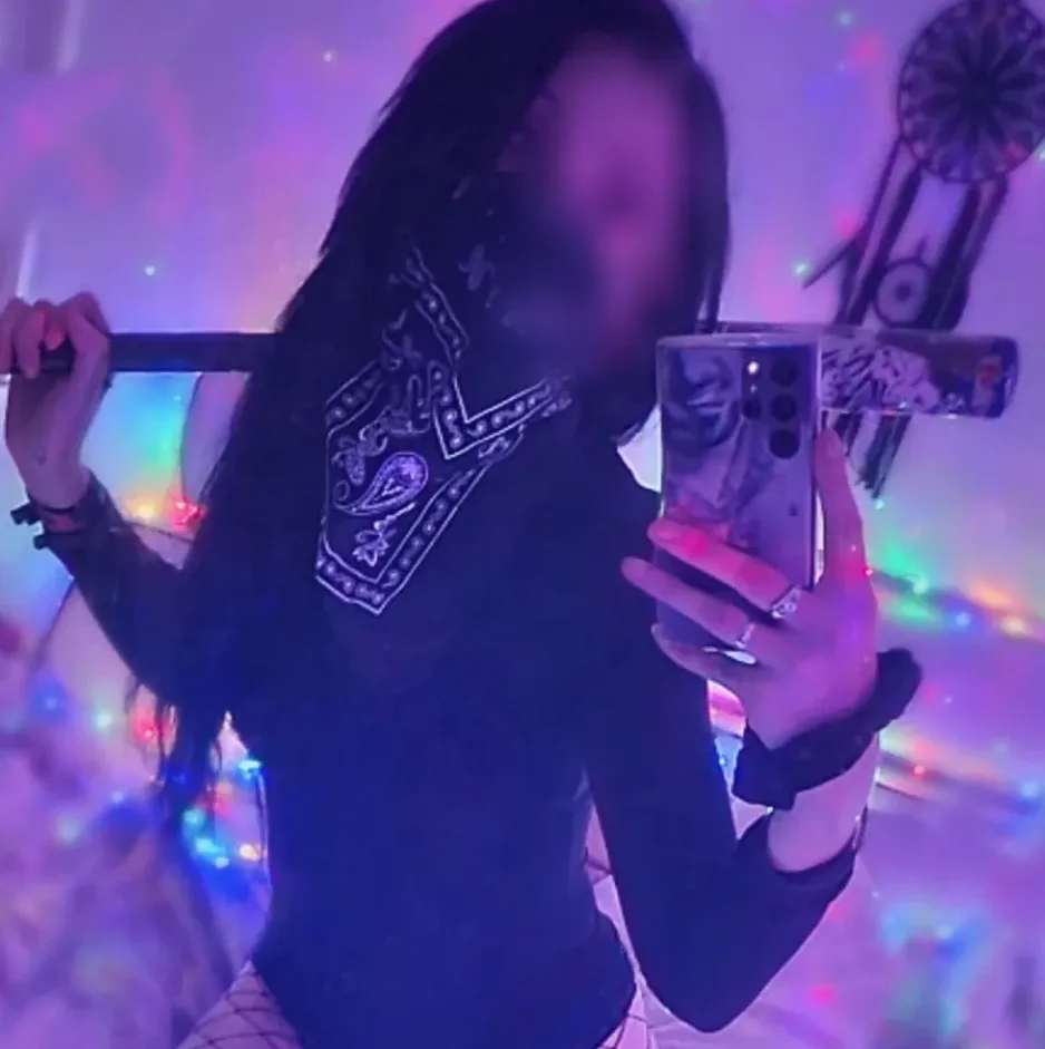 Kathleen, 28